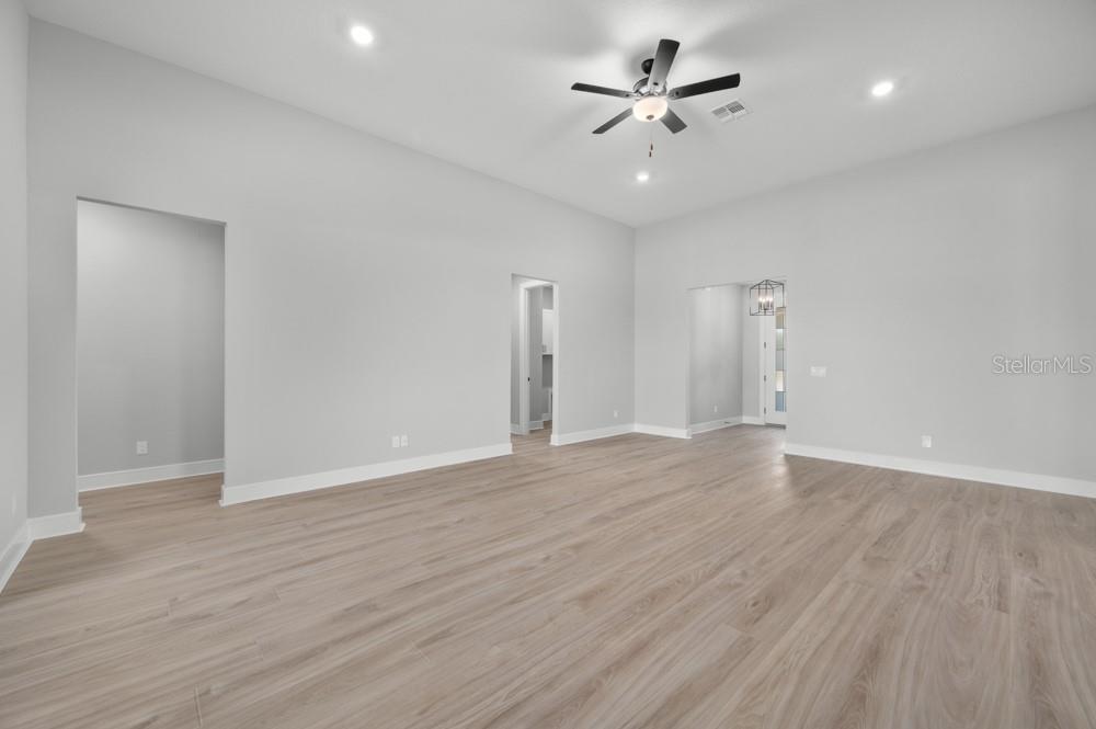 SADDLE HILL - Residential