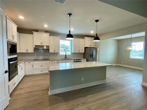 Tiny photo for 36794 Sundowner Trail, Fruitland Park, FL 34731 (MLS # TB8482468)