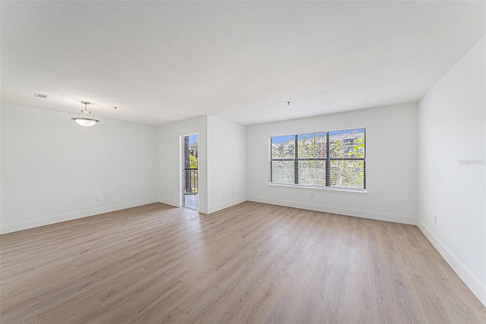 11901 4TH STREET N 2107