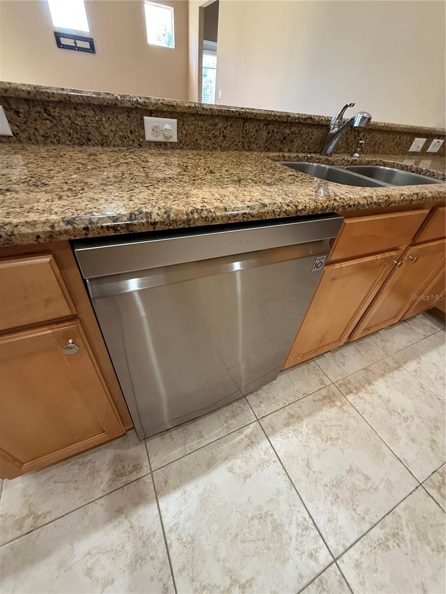 STEVENS PLANTATION - Residential Lease