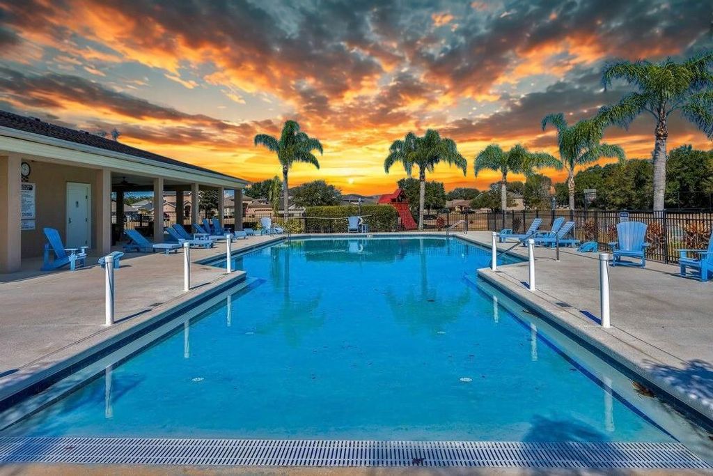 Photo of 4759 Lathloa Loop, Lakeland, FL 33811 (MLS # L4958994)