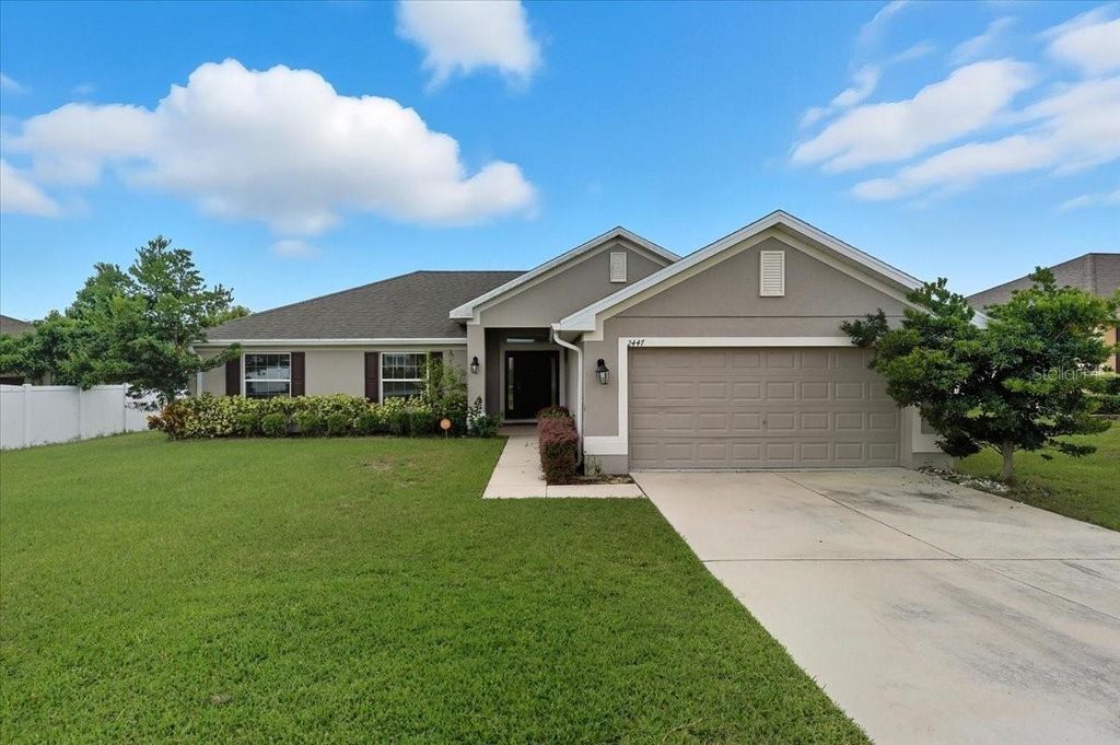 Photo of 2447 Twin Lake View Road, Winter Haven, FL 33881 (MLS # L4956477)