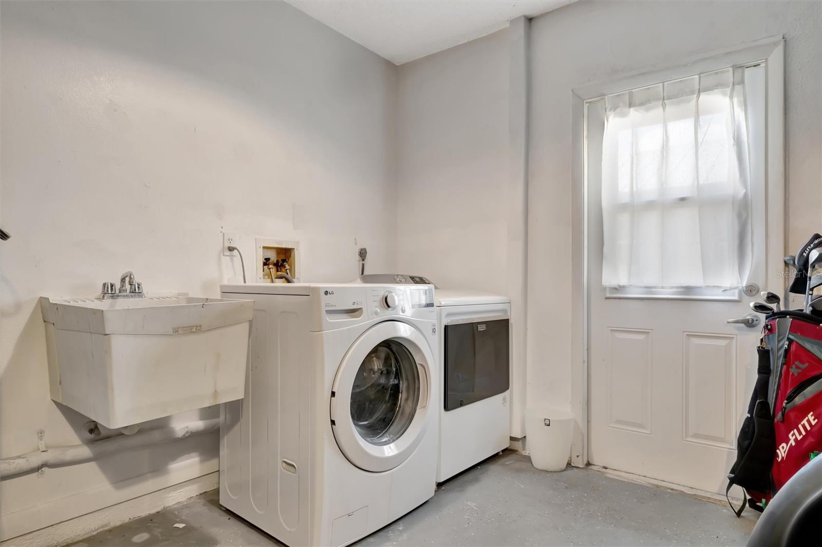 PUNTA GORDA ISLES SEC 20 - Residential