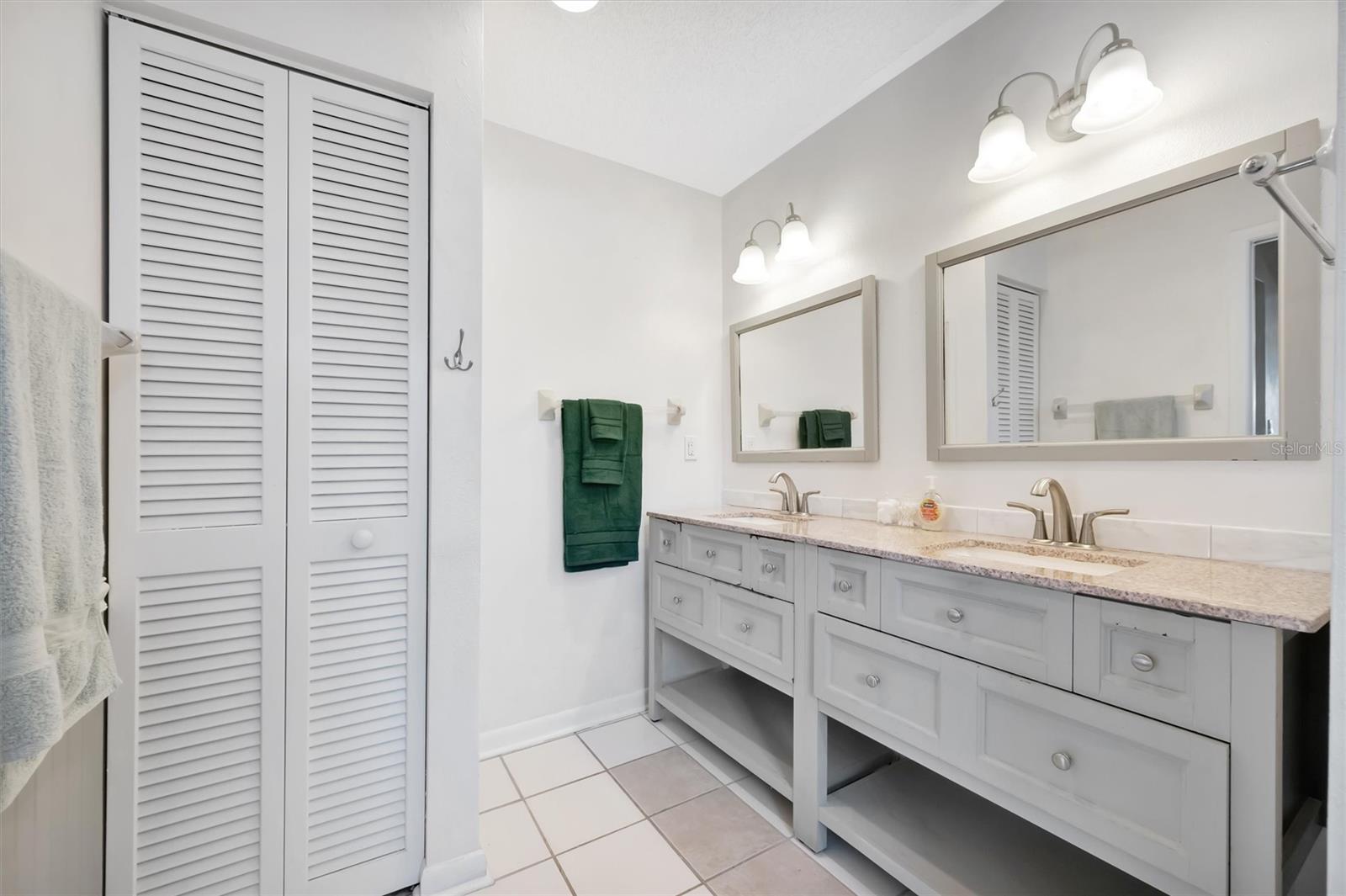 PUNTA GORDA ISLES SEC 20 - Residential