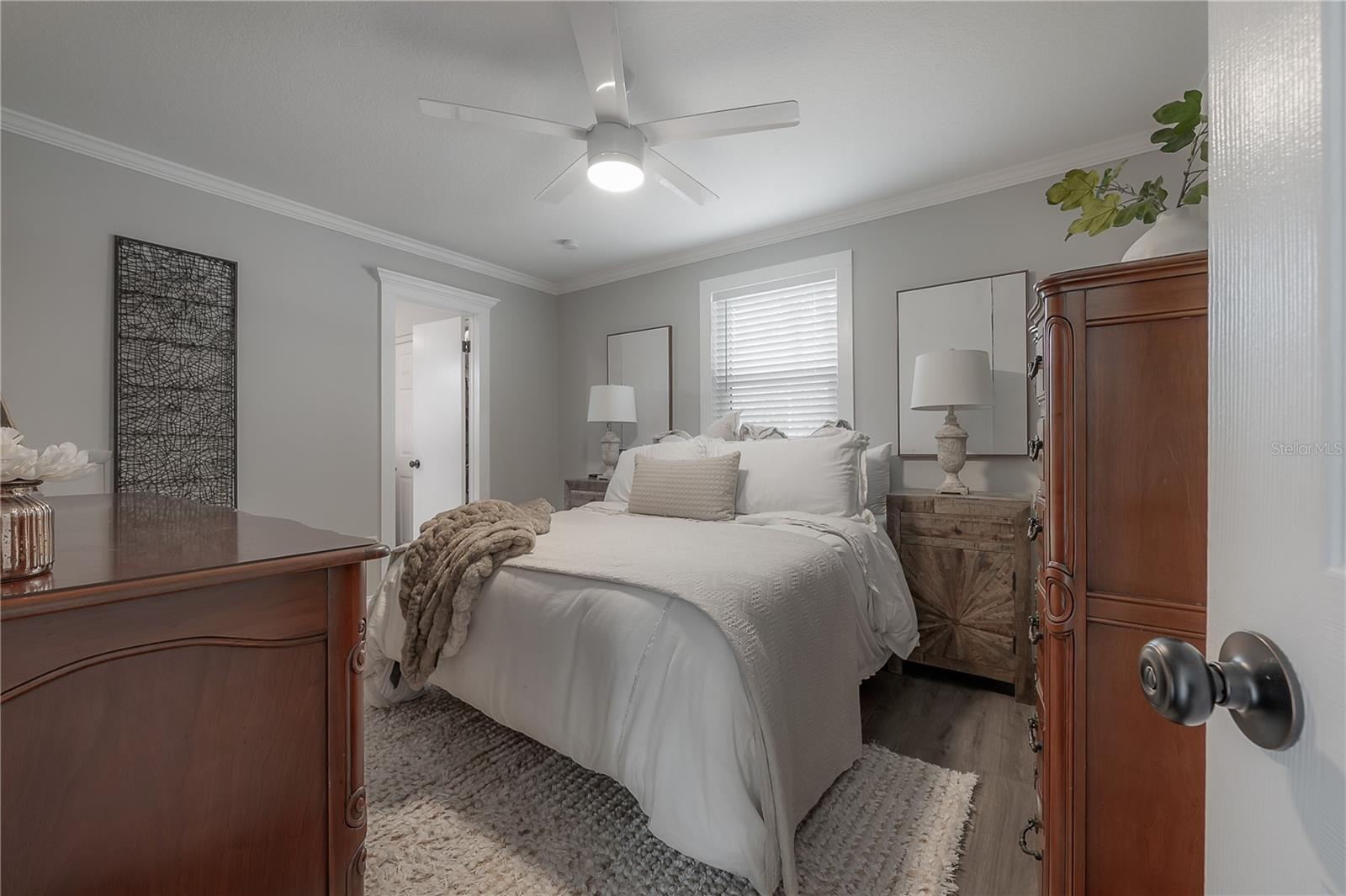 3401 W VAN BUREN DRIVE