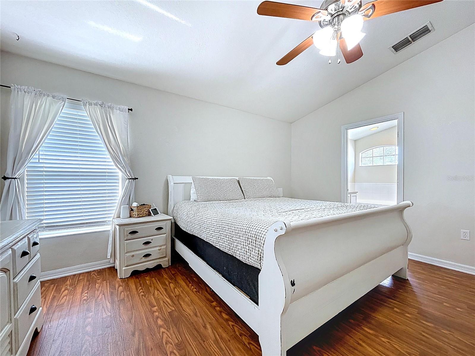 TOWNE PARK ESTATES - Residential