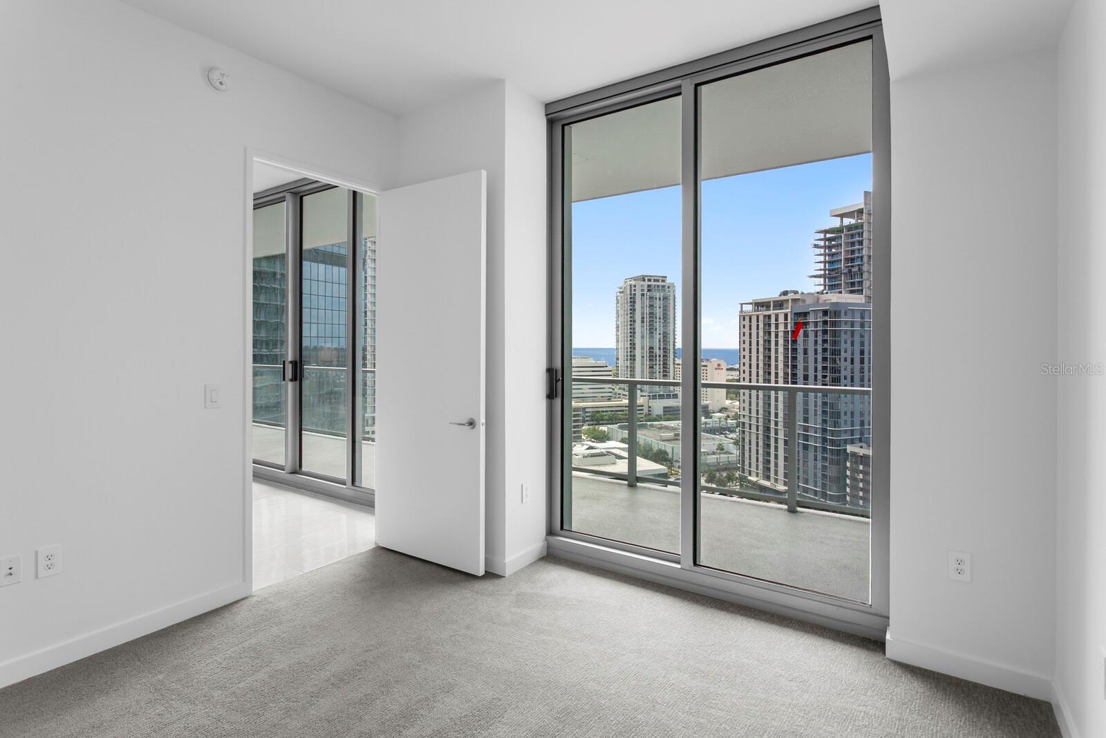 400 CENTRAL - Residential