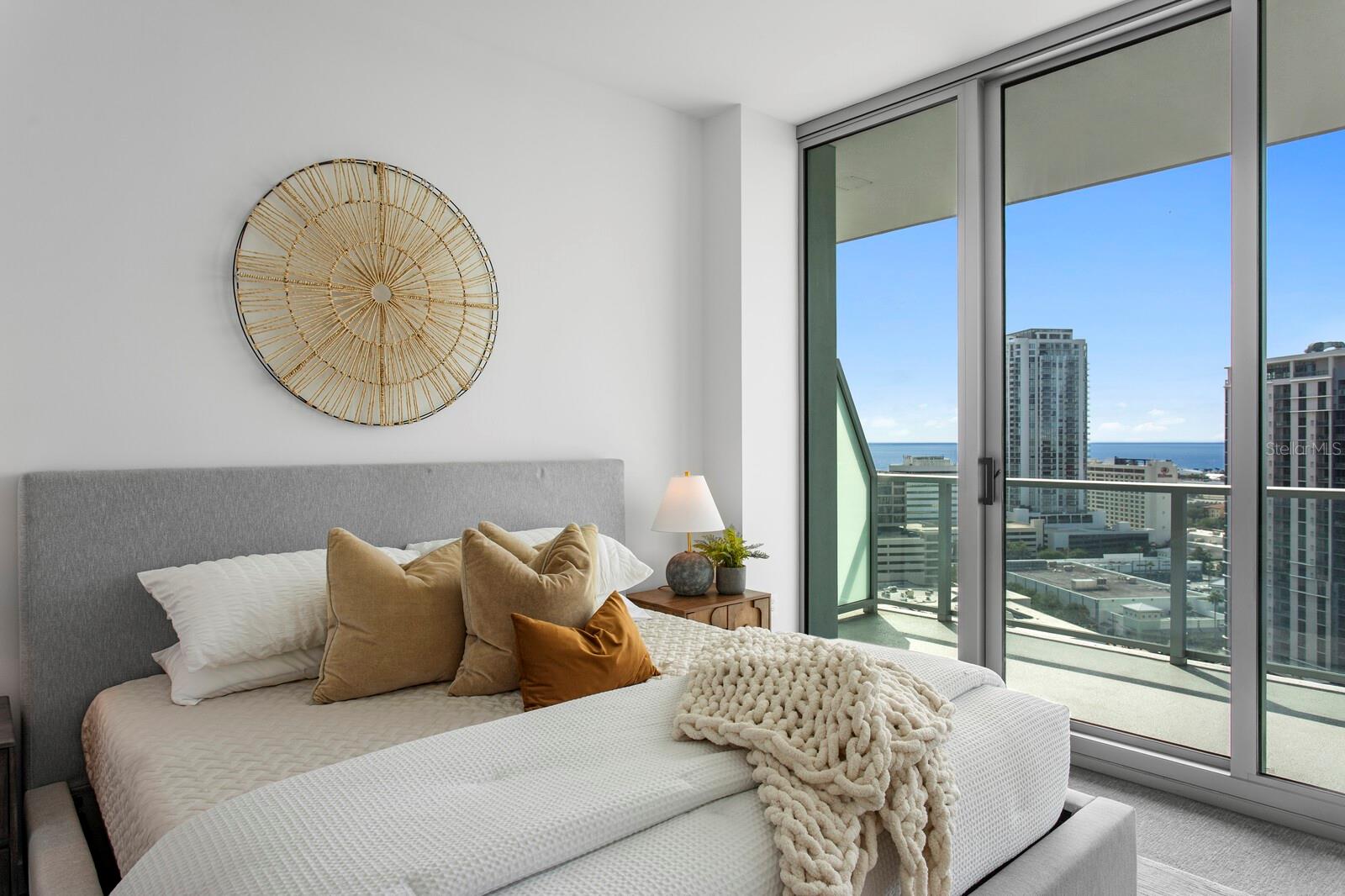 400 CENTRAL - Residential