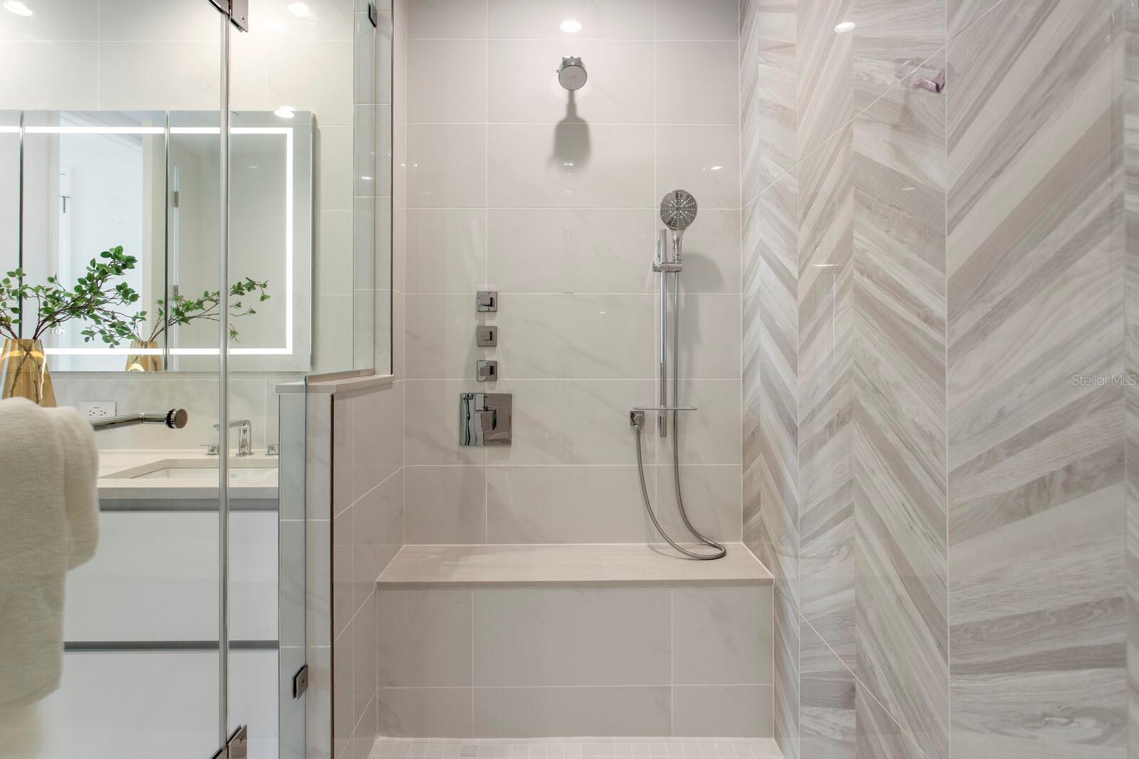 400 CENTRAL - Residential