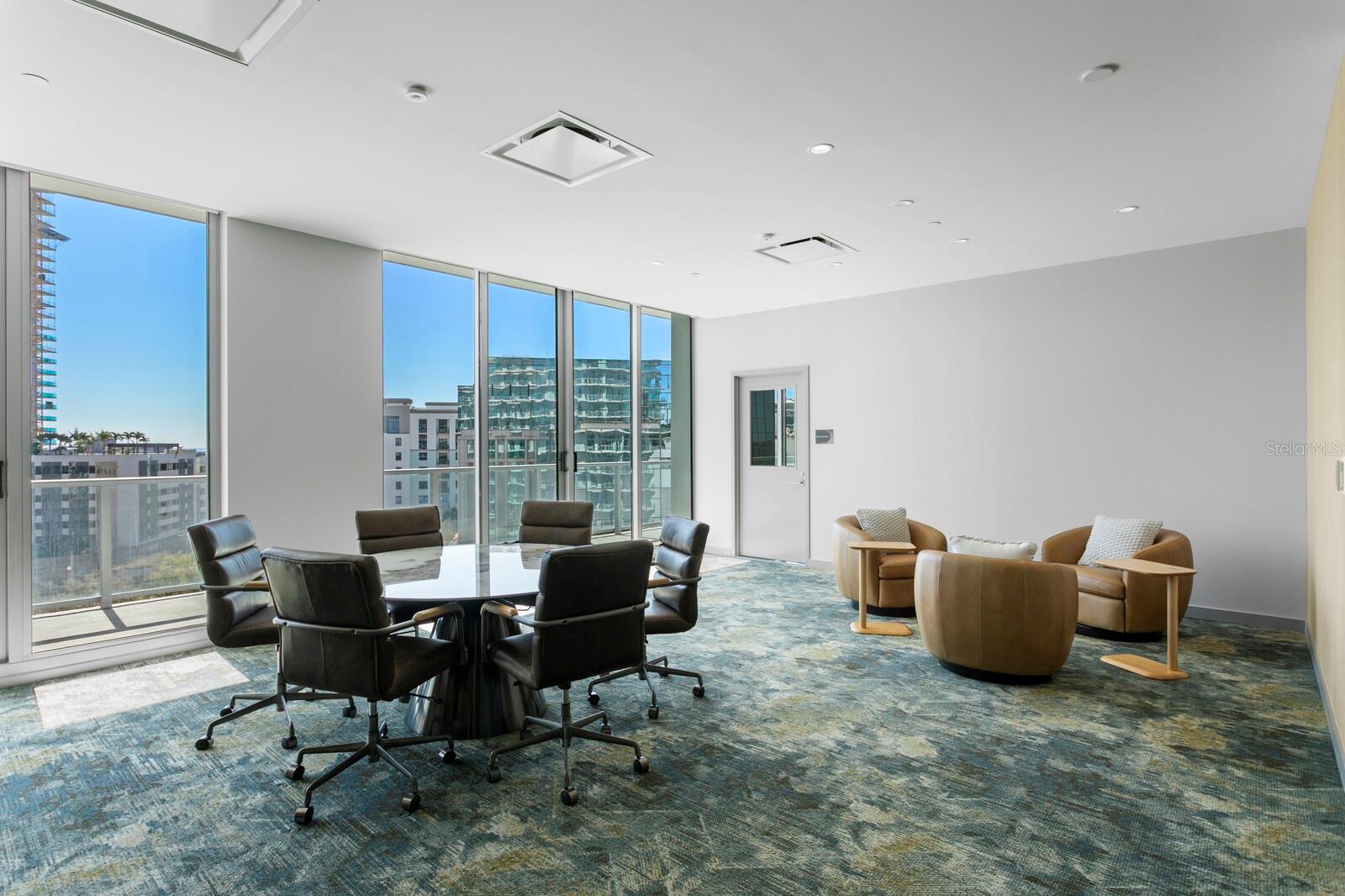 400 CENTRAL - Residential