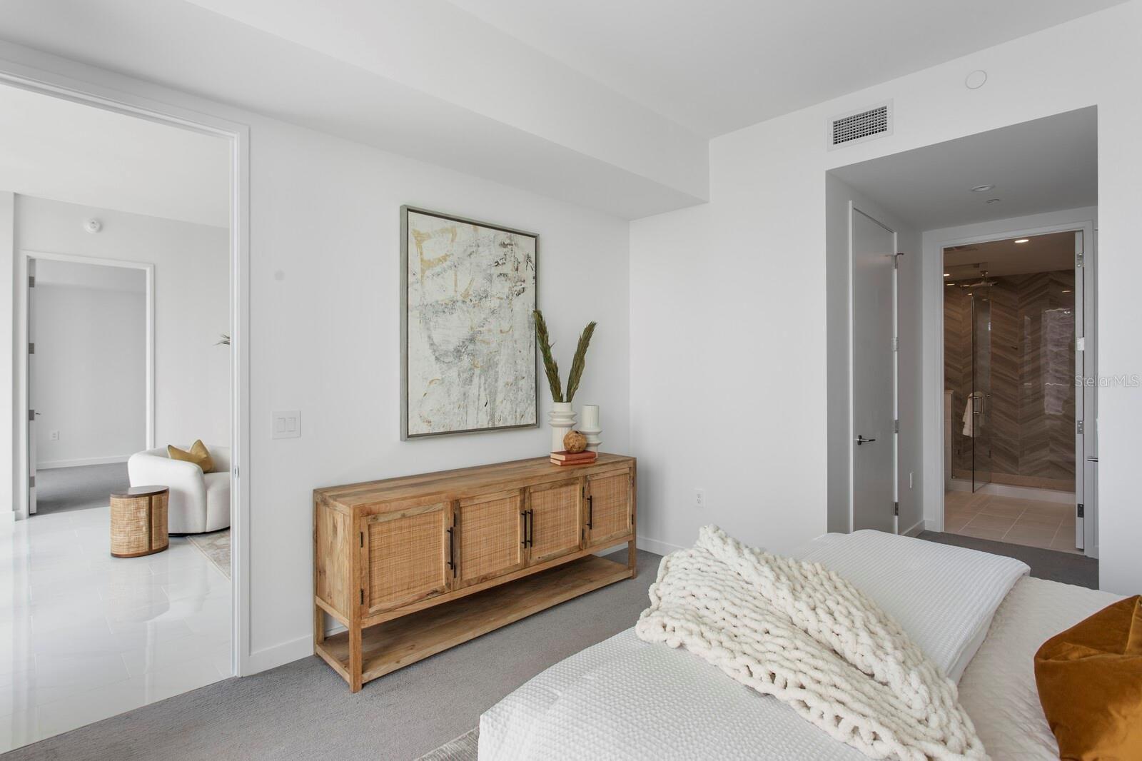 400 CENTRAL - Residential