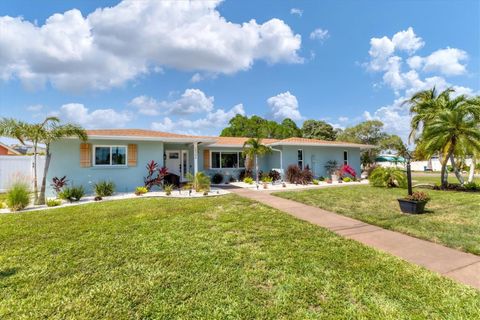 Single Family Residence in BRADENTON FL 10304 SANDPIPER ROAD 5.jpg