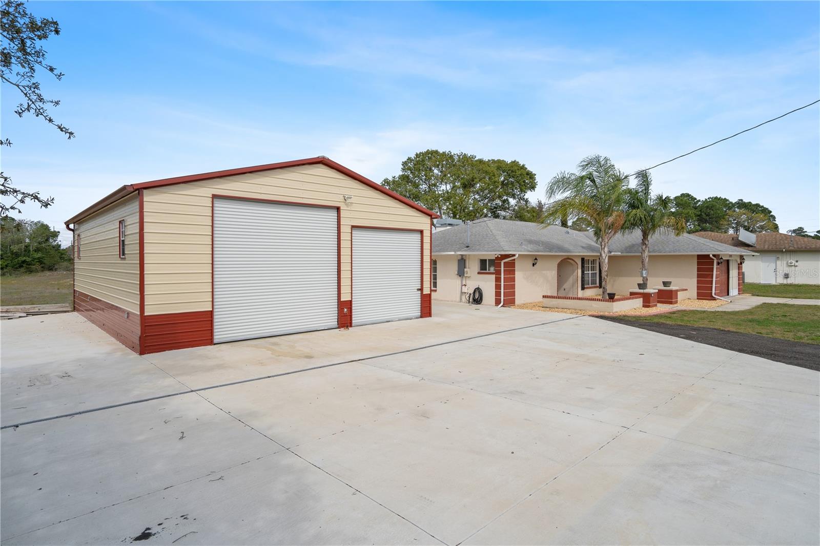 SPRING HILL - Residential