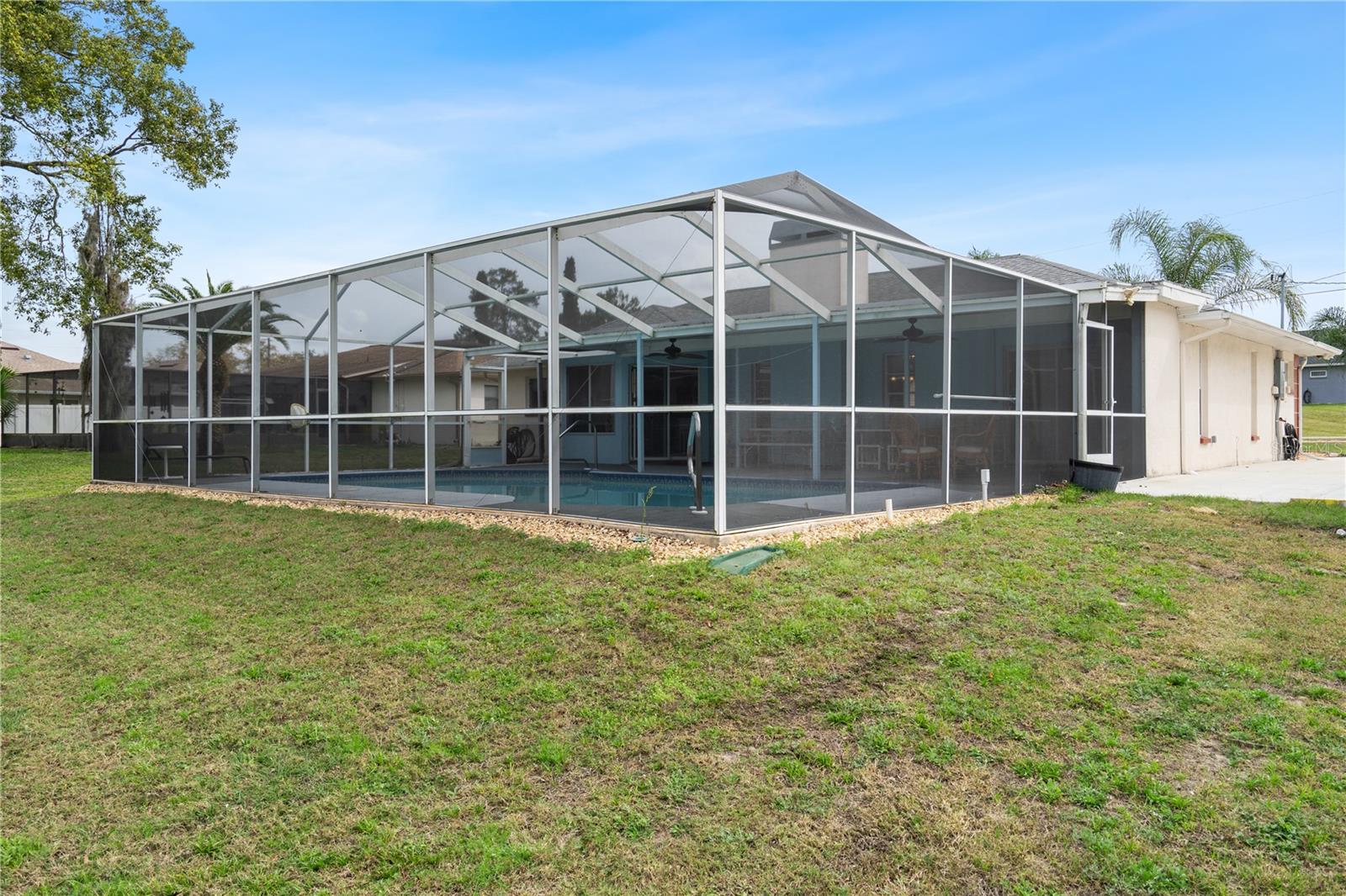 SPRING HILL - Residential