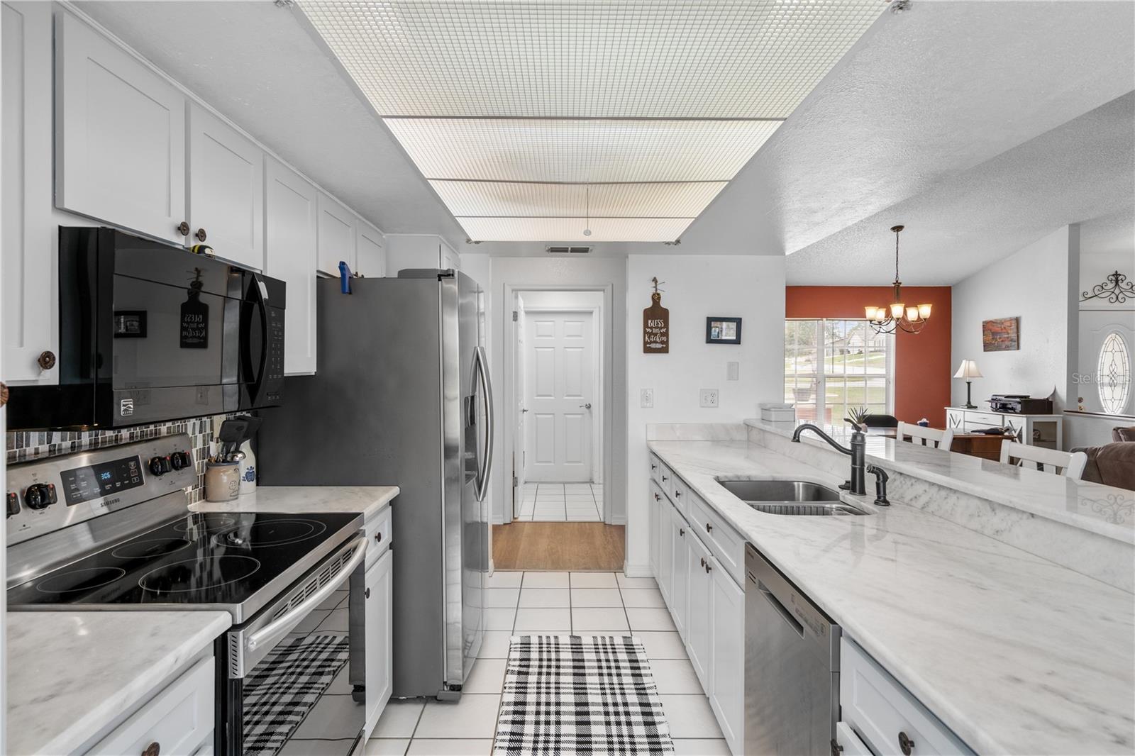SPRING HILL - Residential