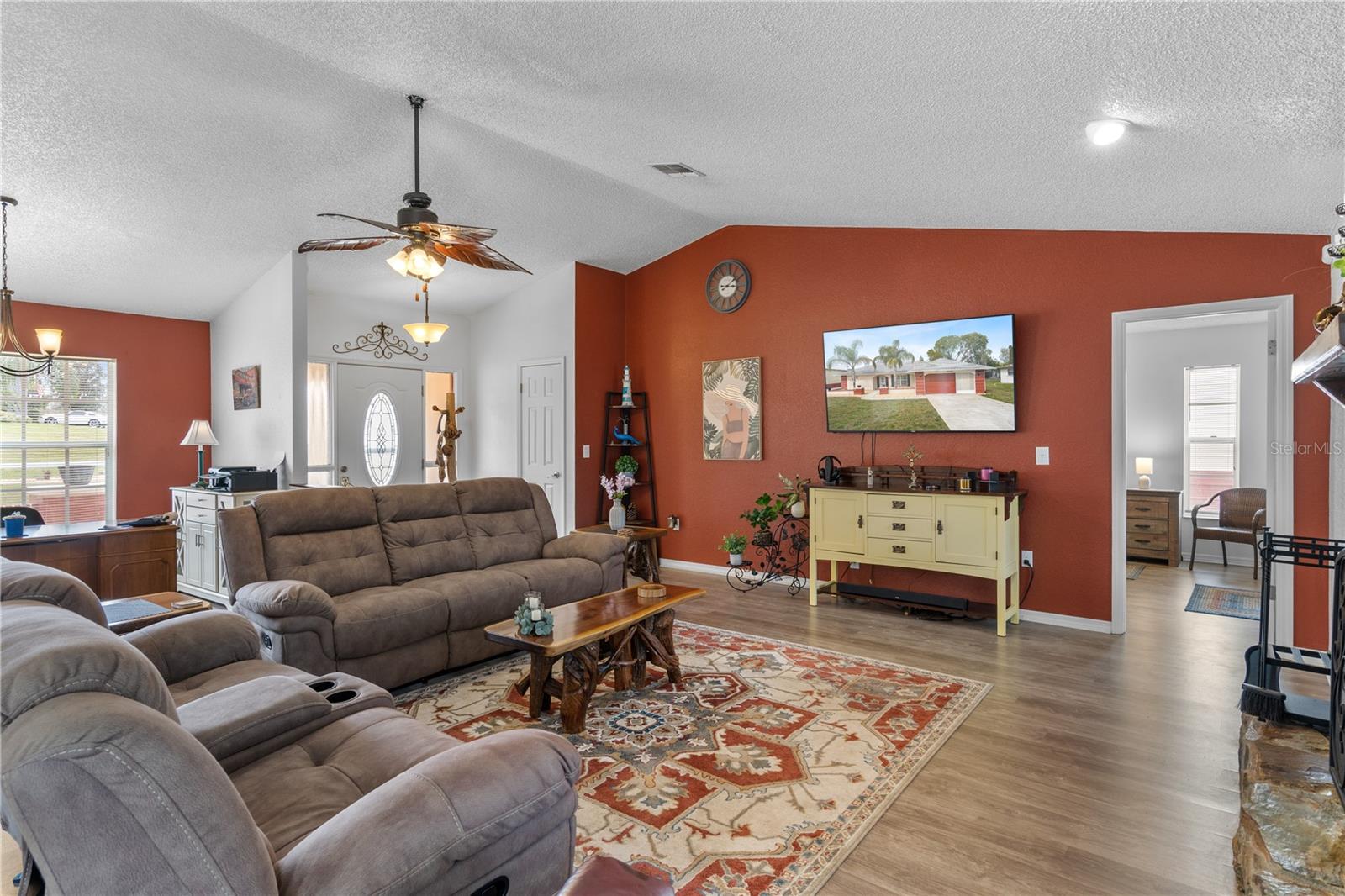 SPRING HILL - Residential