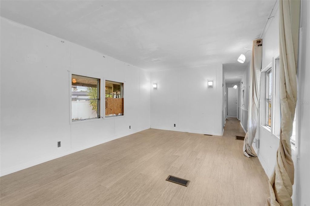 Photo of 12623 Milwaukee Avenue, Tavares, FL 32778 (MLS # G5108149)