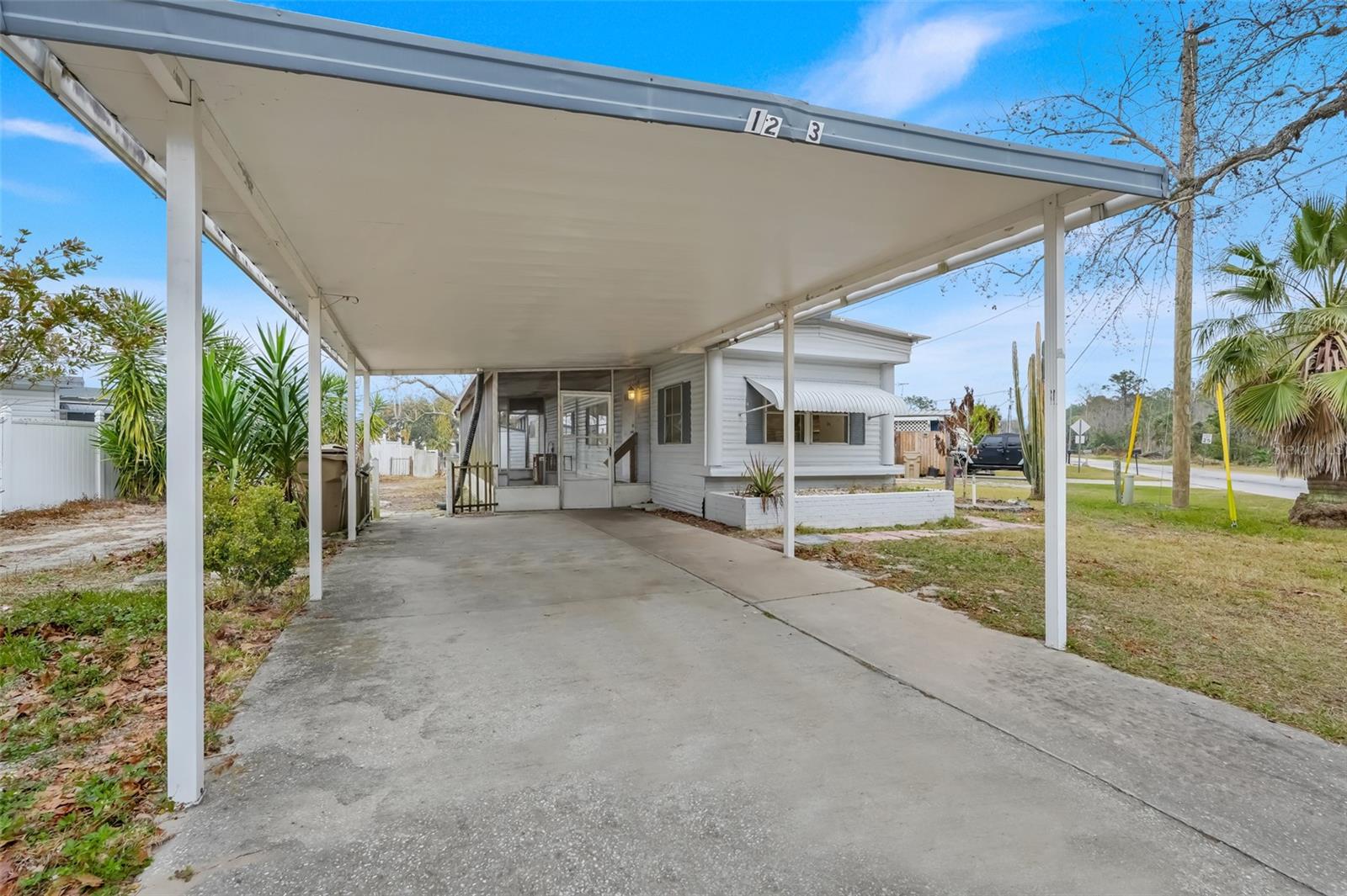 WISCONSIN MICHIGAN SHORES - Residential