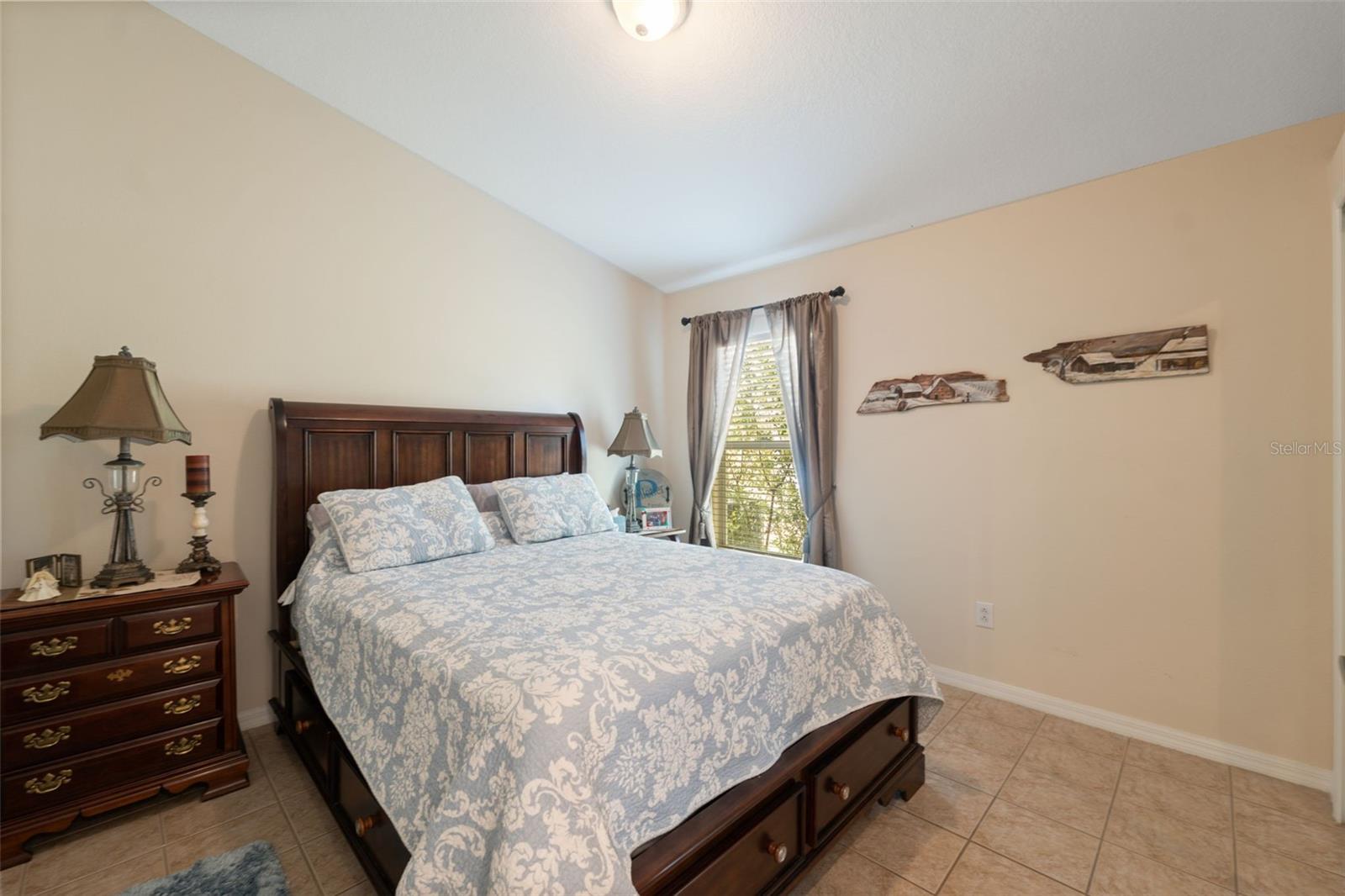 WELLINGTON AT SEVEN HILLS PH 7 - Residential