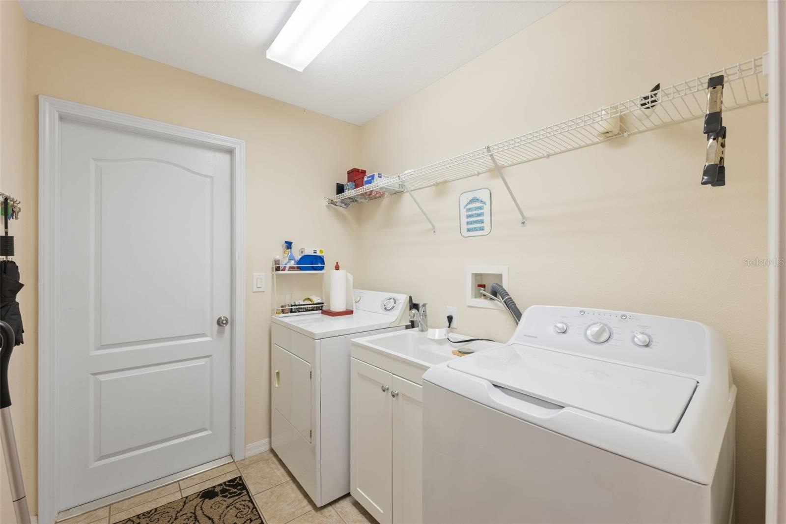 WELLINGTON AT SEVEN HILLS PH 7 - Residential