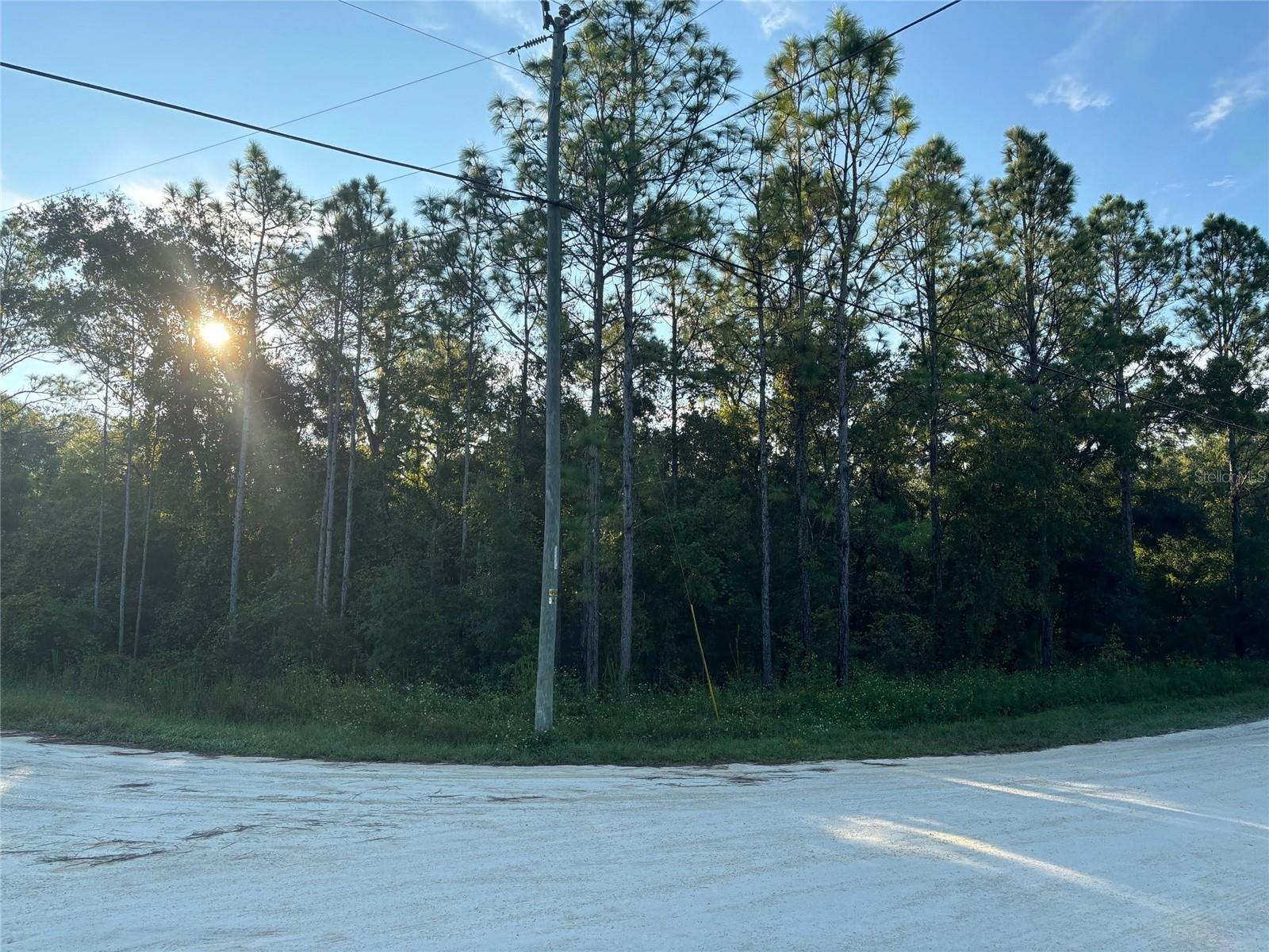 ROYAL HIGHLANDS - Land