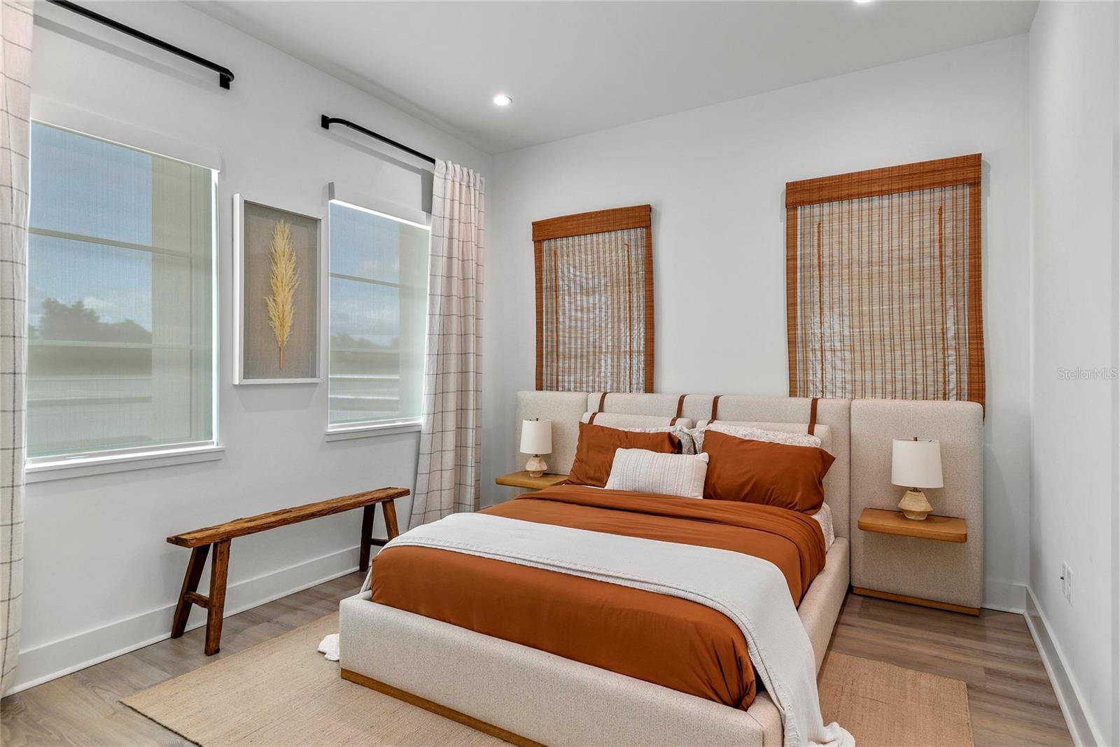 VILASA TWNHMS - Residential