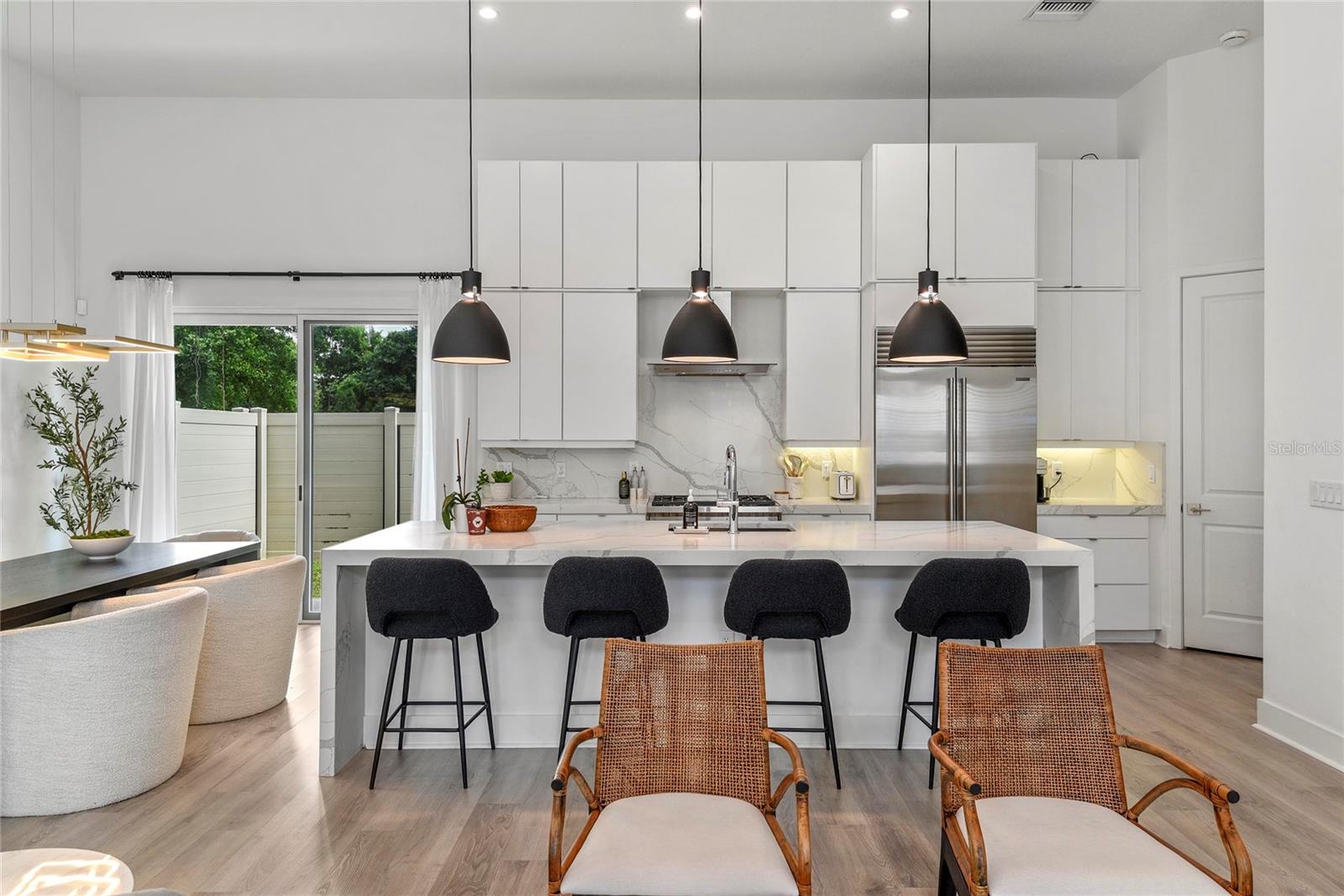 VILASA TWNHMS - Residential