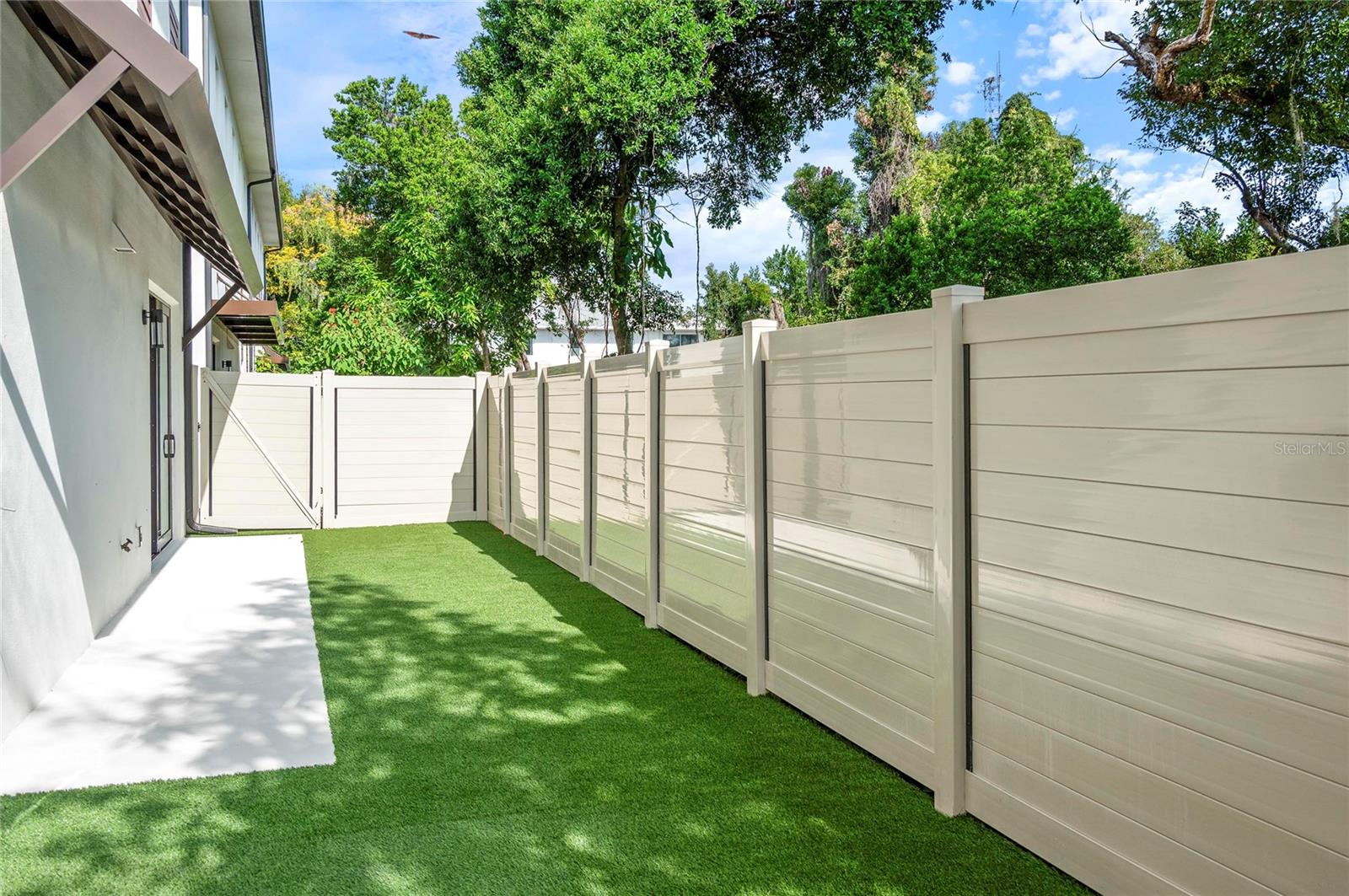 VILASA TWNHMS - Residential