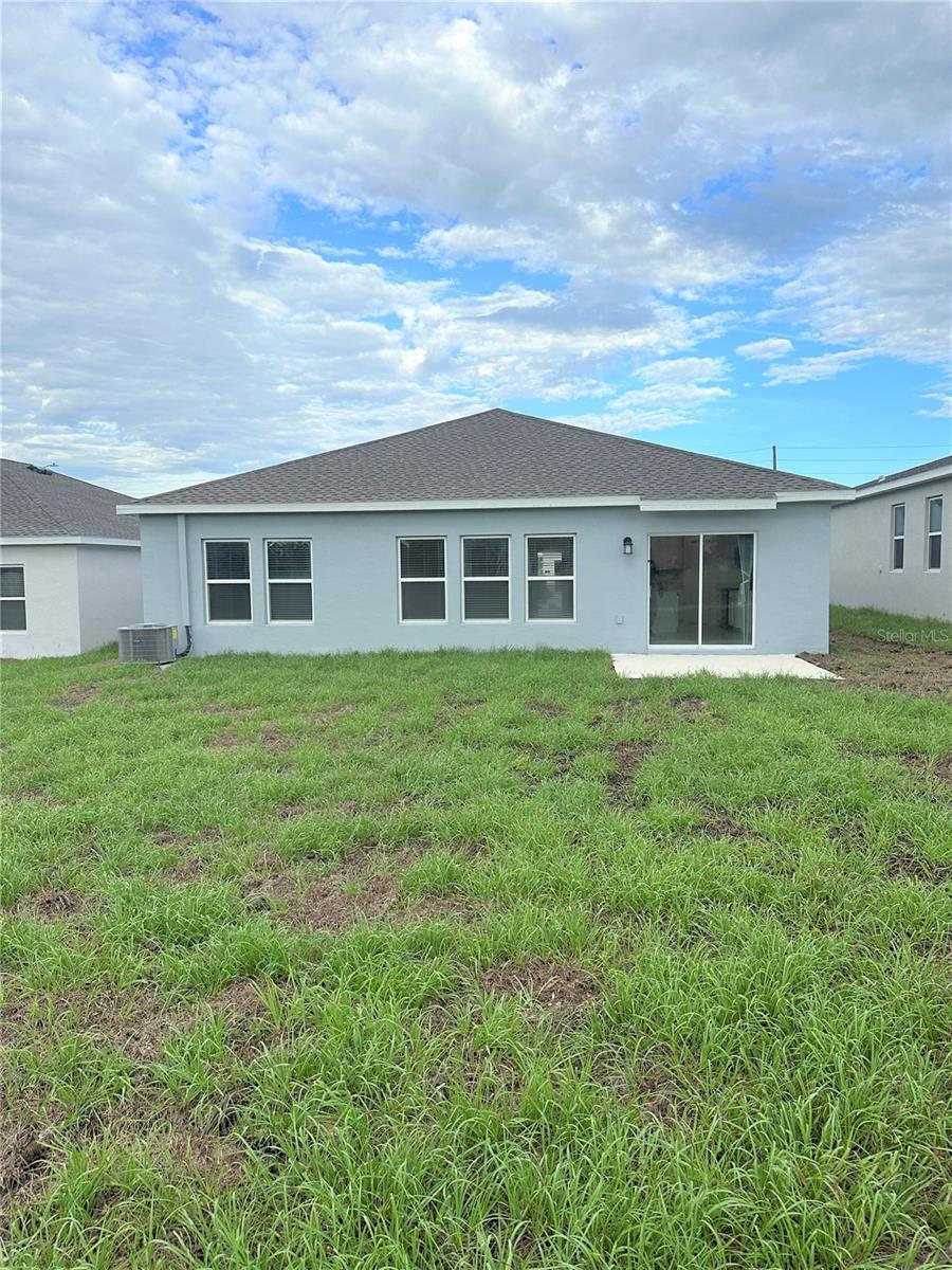 CASCADES PH 1A & 1B - Residential Lease