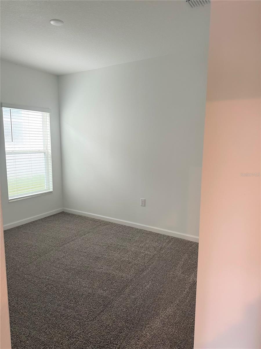 CASCADES PH 1A & 1B - Residential Lease