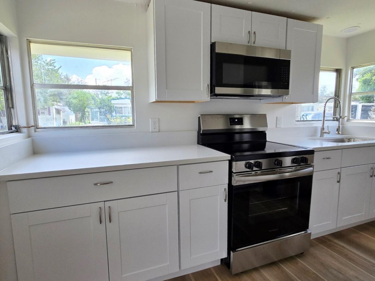 JENSEN PARK VILLAGE - Residential