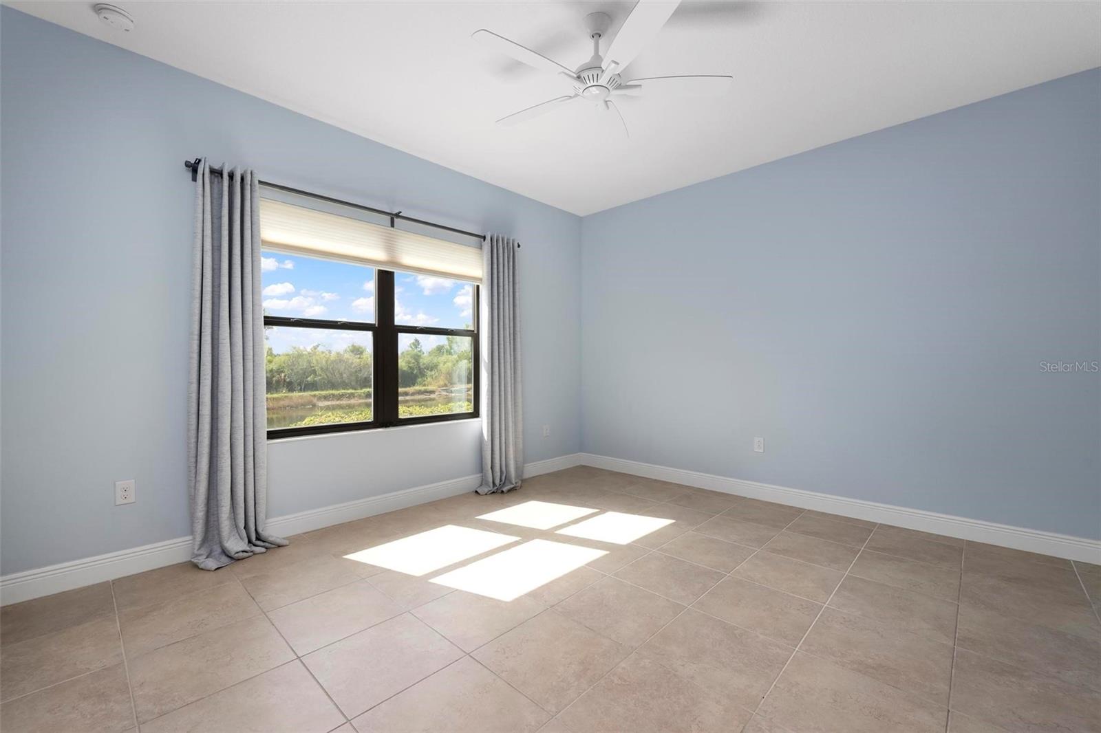 VILLAGES/MILANO - Residential Lease