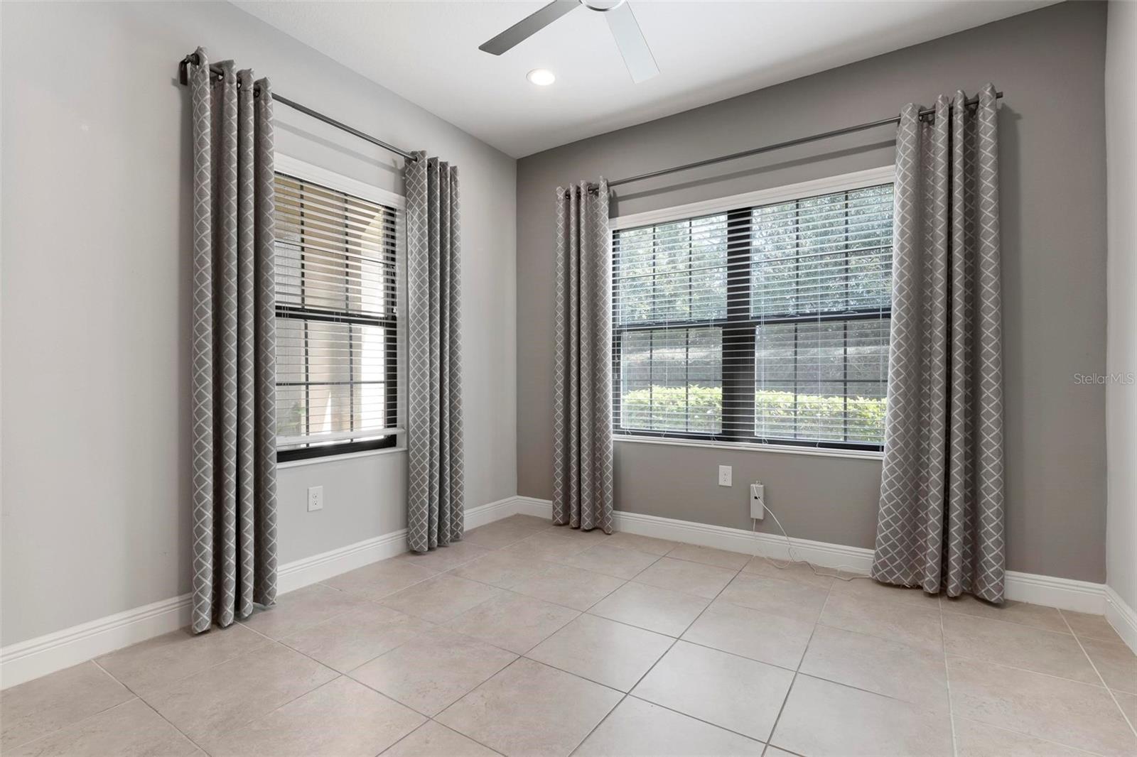 VILLAGES/MILANO - Residential Lease