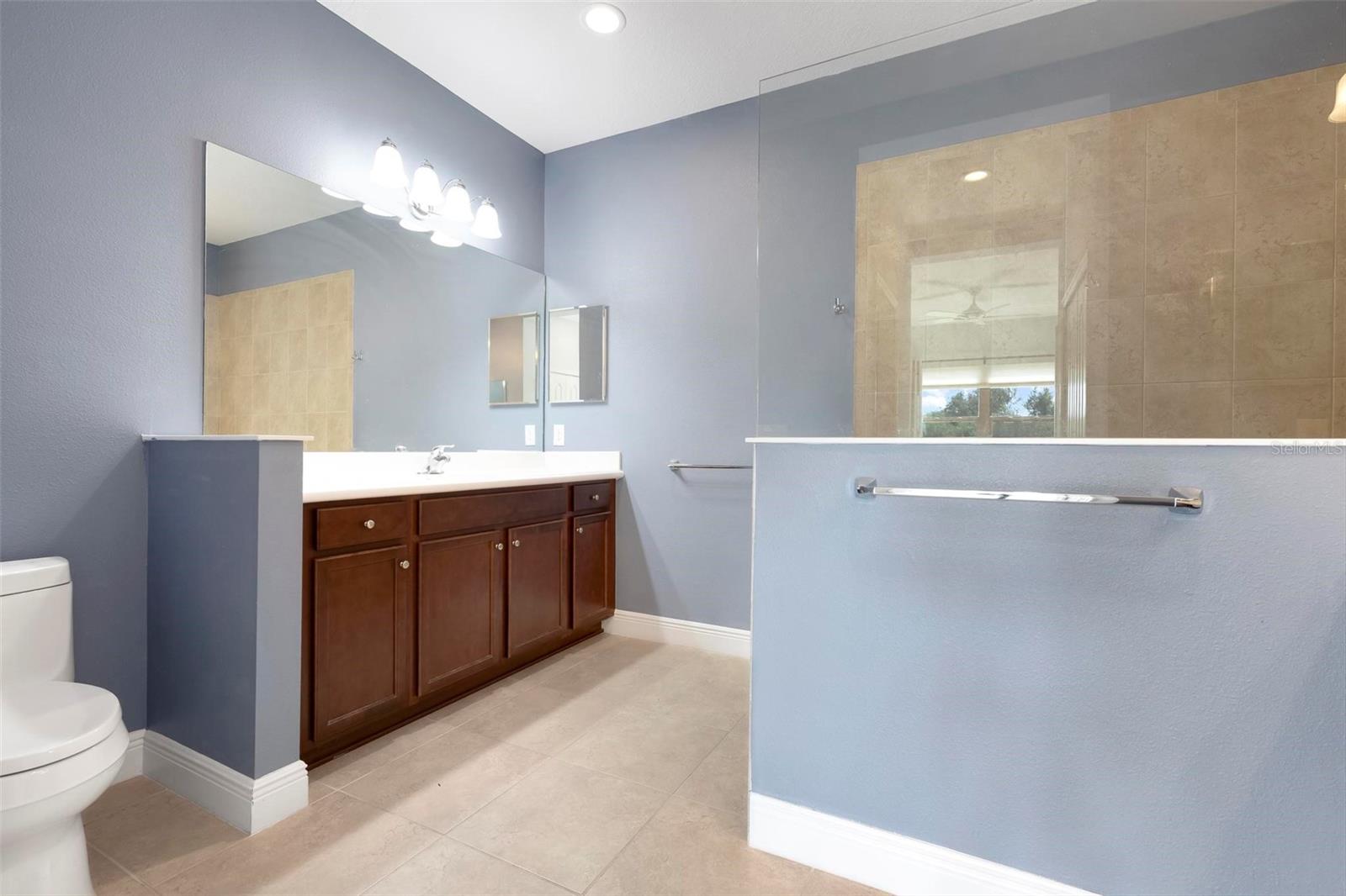 VILLAGES/MILANO - Residential Lease