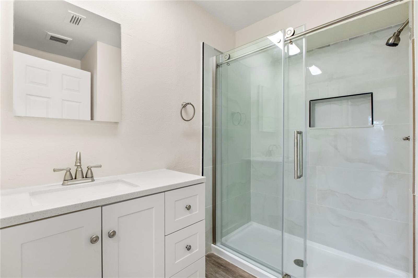 CYPRESS POINTE/LK ORLANDO - Residential Lease