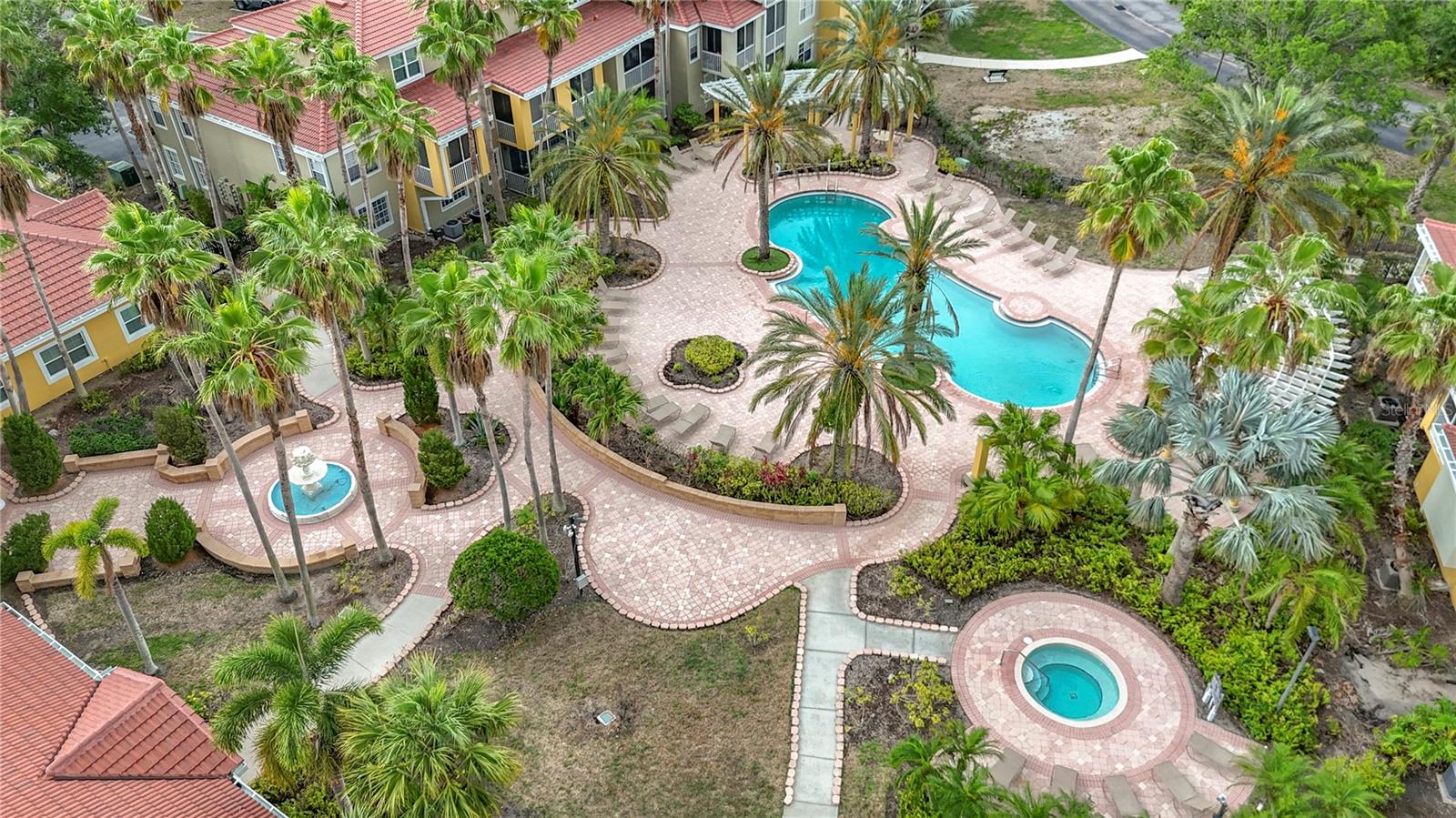 LAS PALMAS OF SARASOTA - Residential