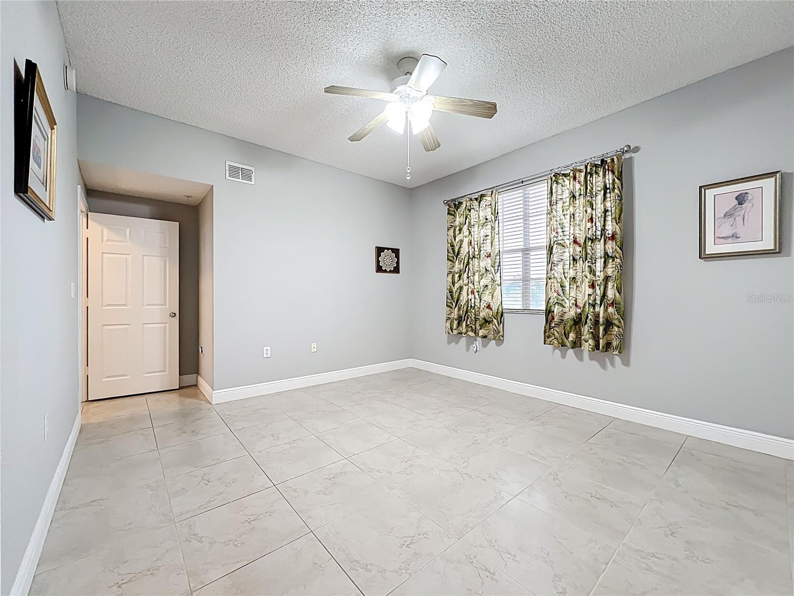 LAS PALMAS OF SARASOTA - Residential