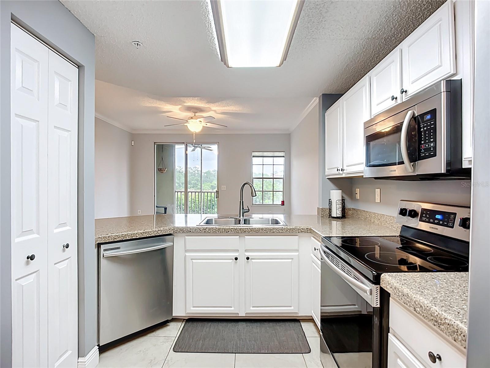 LAS PALMAS OF SARASOTA - Residential