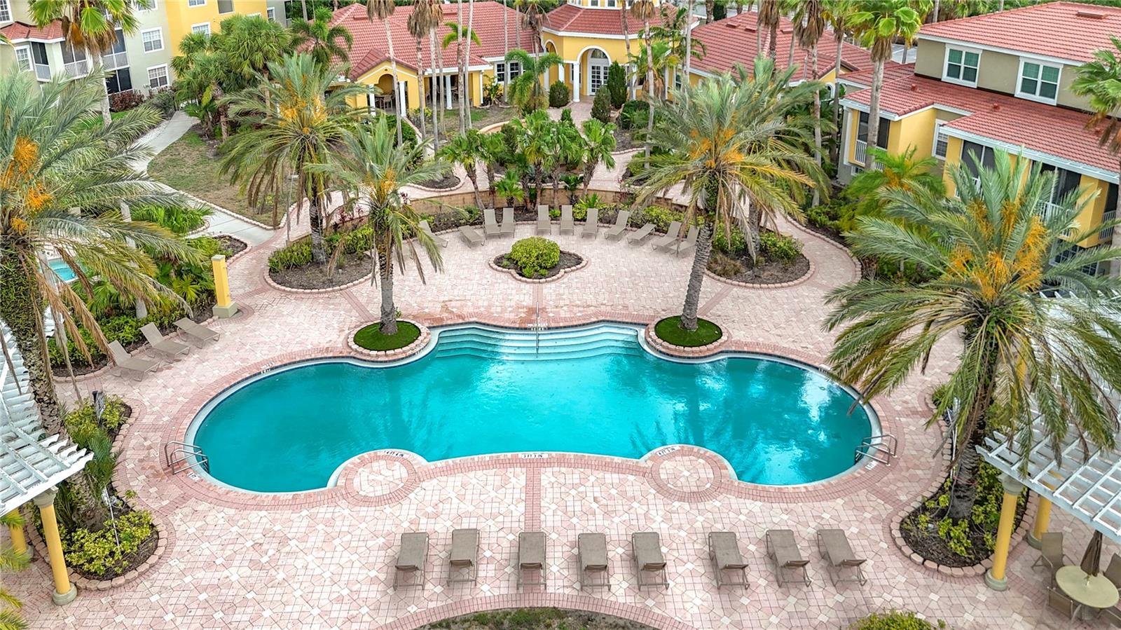 LAS PALMAS OF SARASOTA - Residential