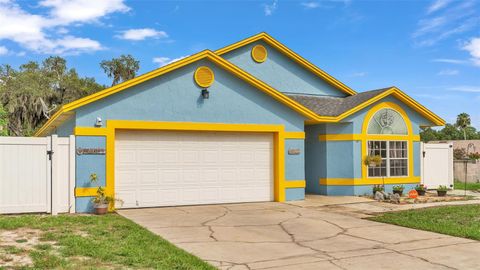 A home in WINTER HAVEN