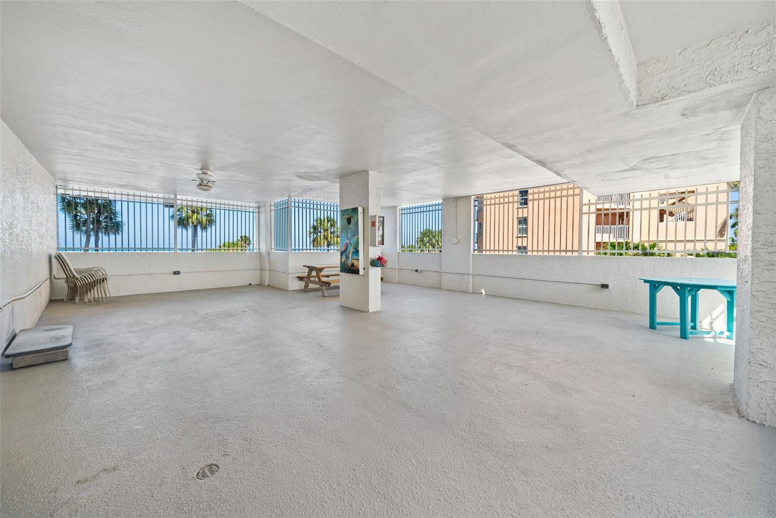 TREASURE SANDS CONDO - Residential