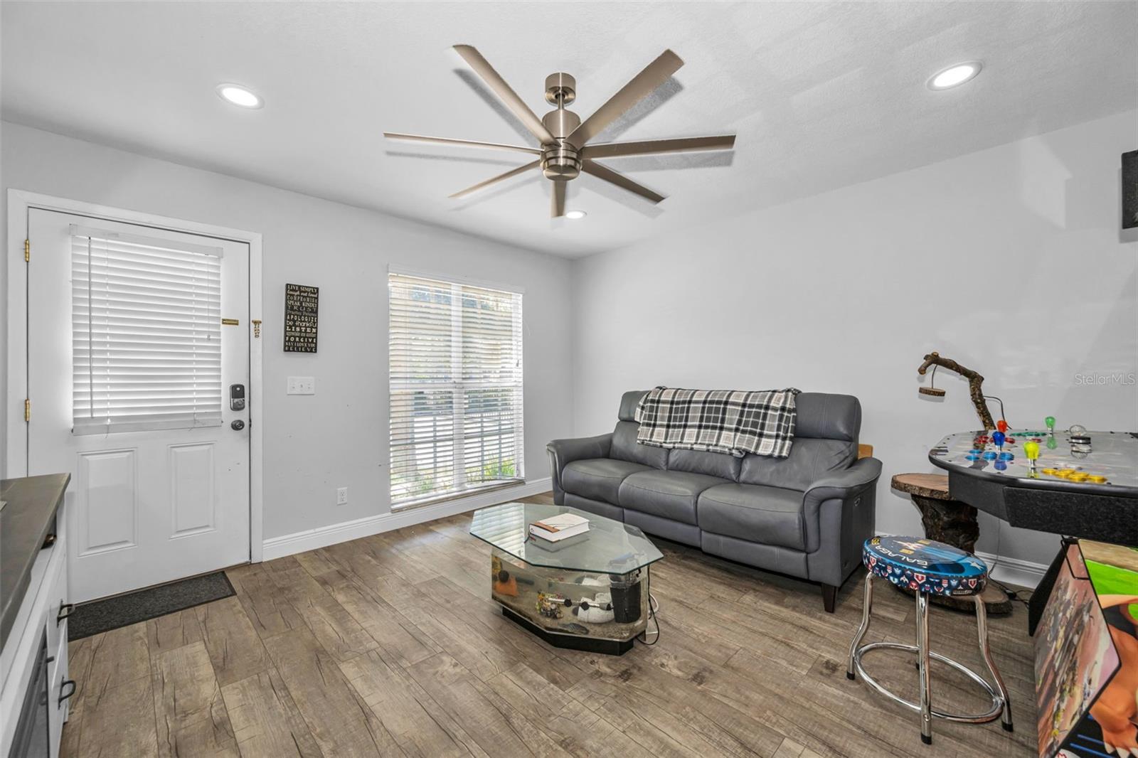 3403 W WYOMING CIRCLE 3403