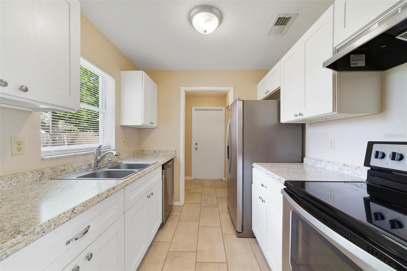 2638 BEAL STREET