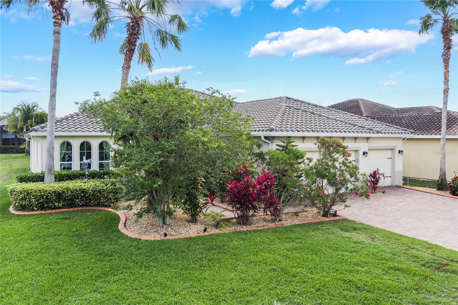 3750 PARADISO CIRCLE
