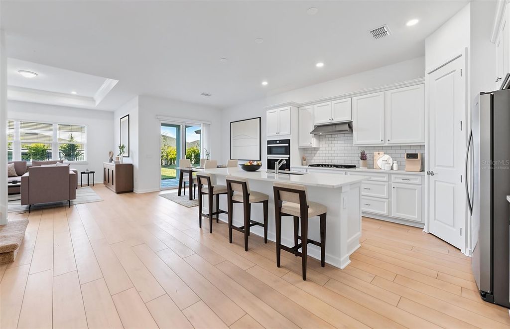 Photo of 5282 Wolf Creek Drive, Apollo Beach, FL 33572 (MLS # TB8433844)