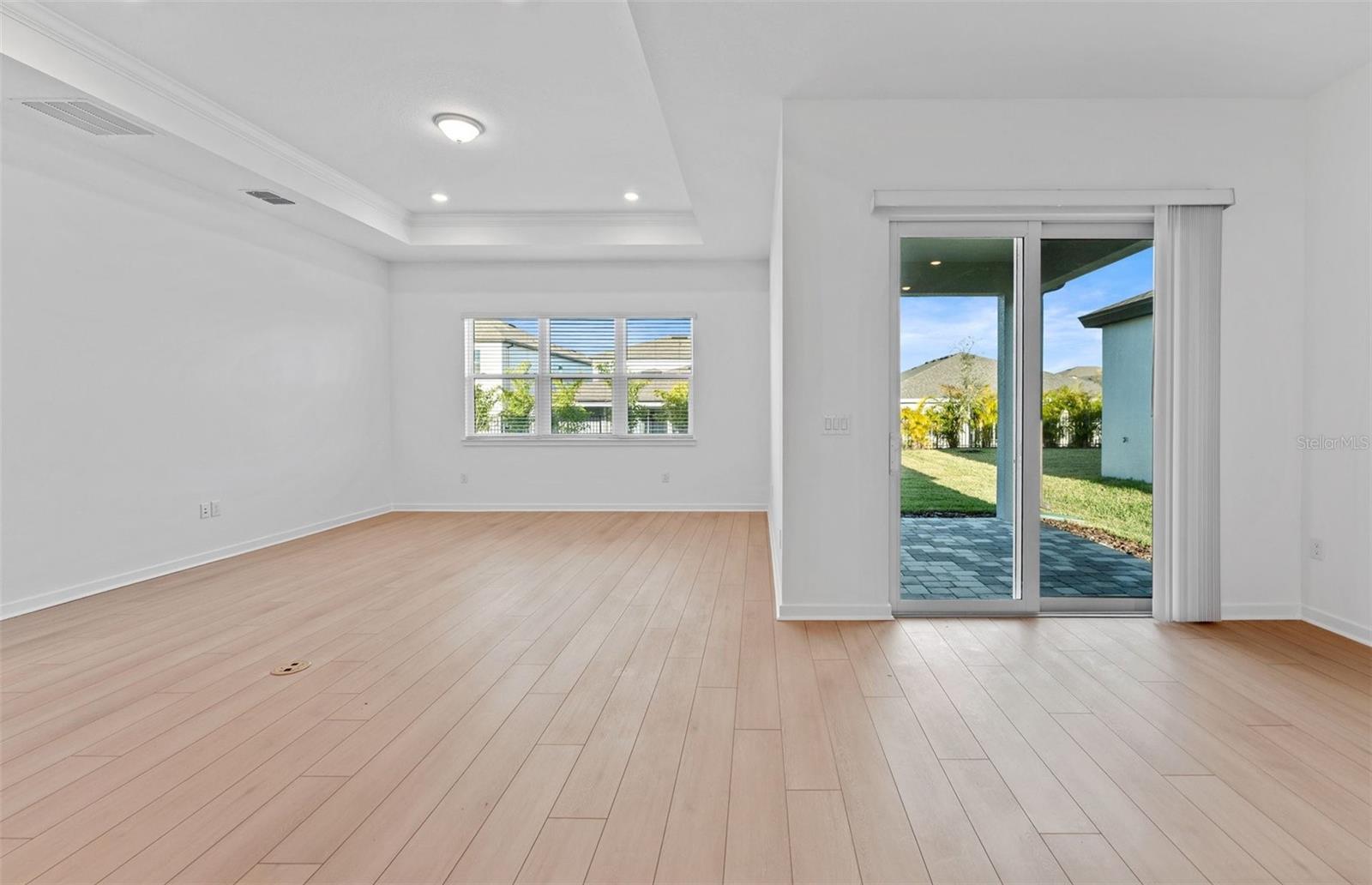 5282 WOLF CREEK DRIVE