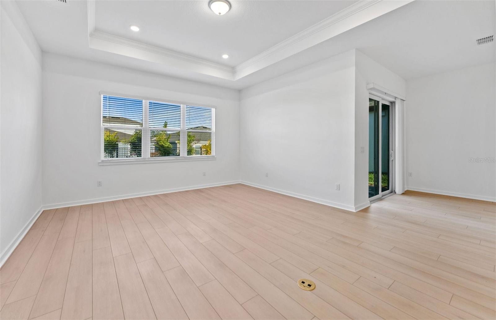 5282 WOLF CREEK DRIVE