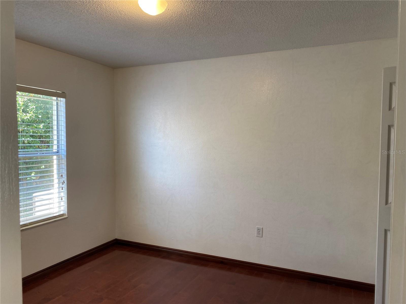 MAPLE HAMMOCK - Residential Lease