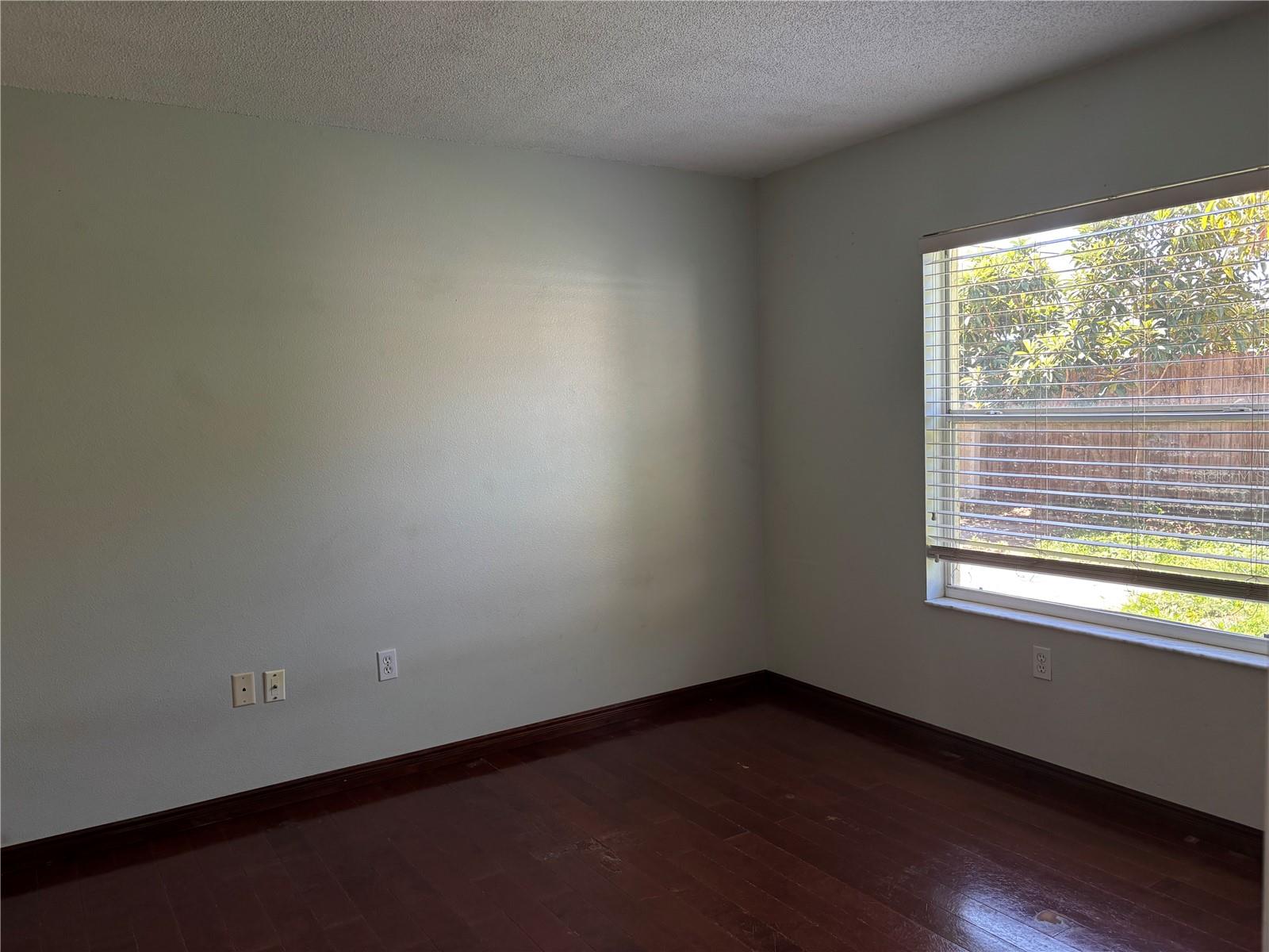 MAPLE HAMMOCK - Residential Lease
