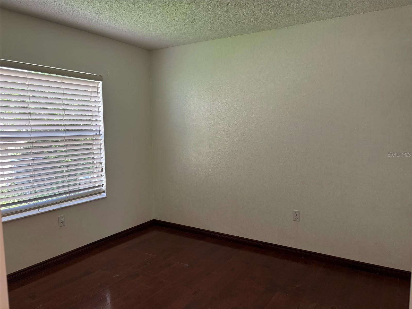 MAPLE HAMMOCK - Residential Lease